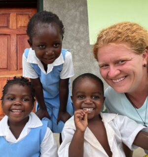 ZOSTAŃ PRZYJACIELEM ŚWIATA